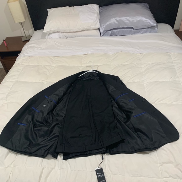 Alfani mans black suit 48L, worn twice. - Picture 3 of 7